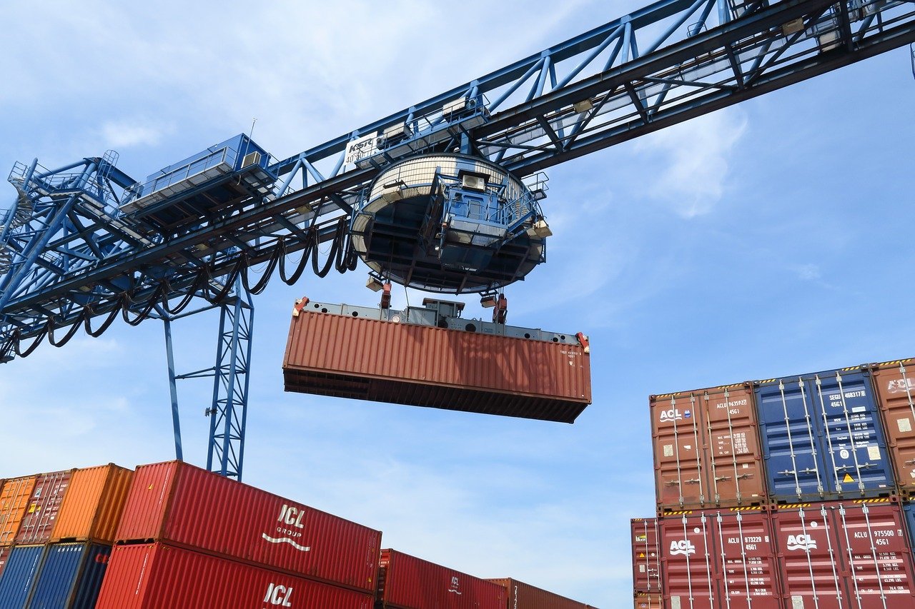 How To Secure A Vehicle Inside A Shipping Container