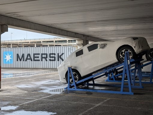 Maersk, EL-RAK ready to go into a container